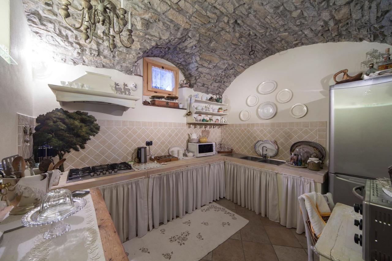 Bed And Breakfast Papillon Perledo Bagian luar foto