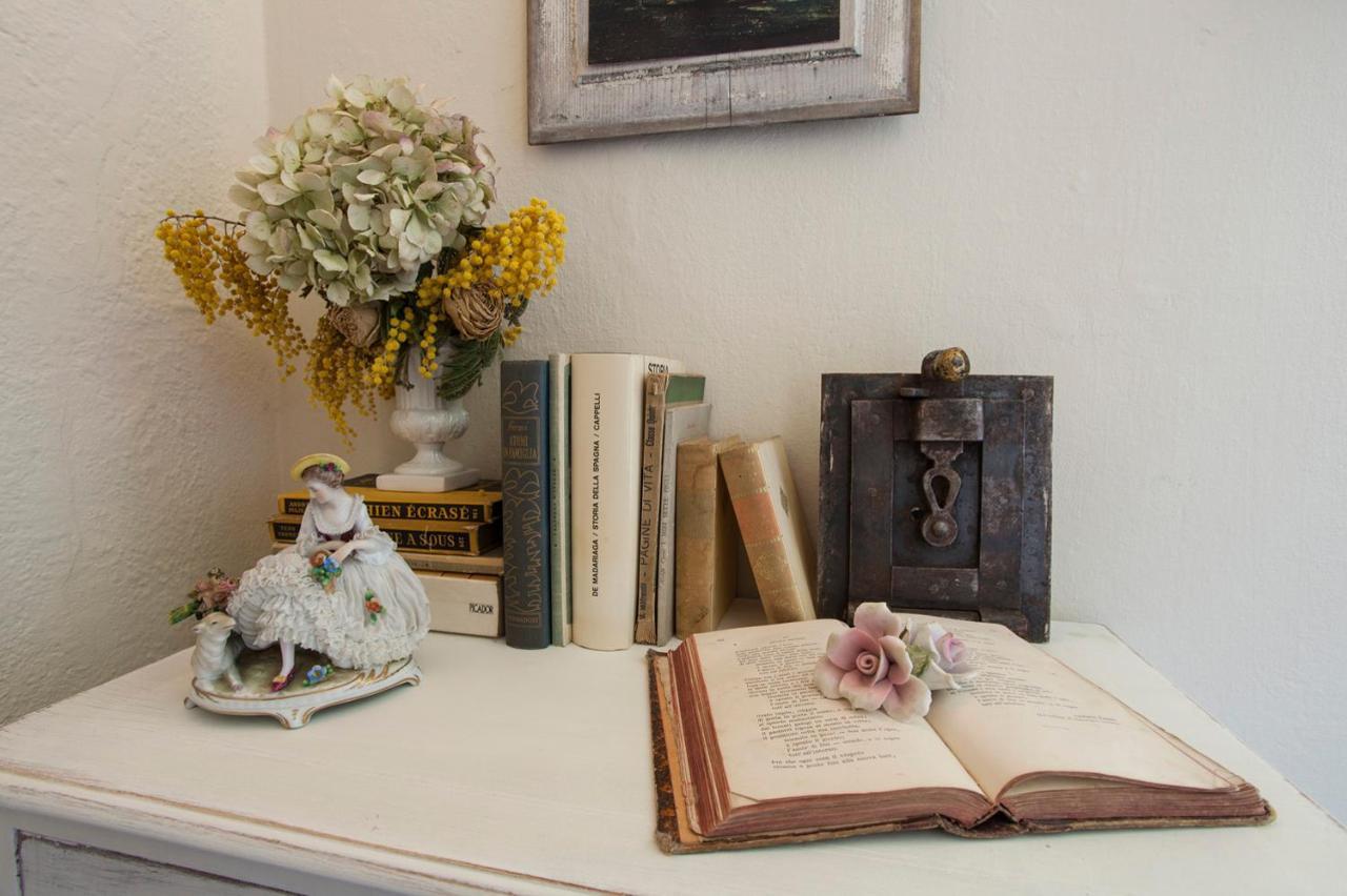 Bed And Breakfast Papillon Perledo Bagian luar foto