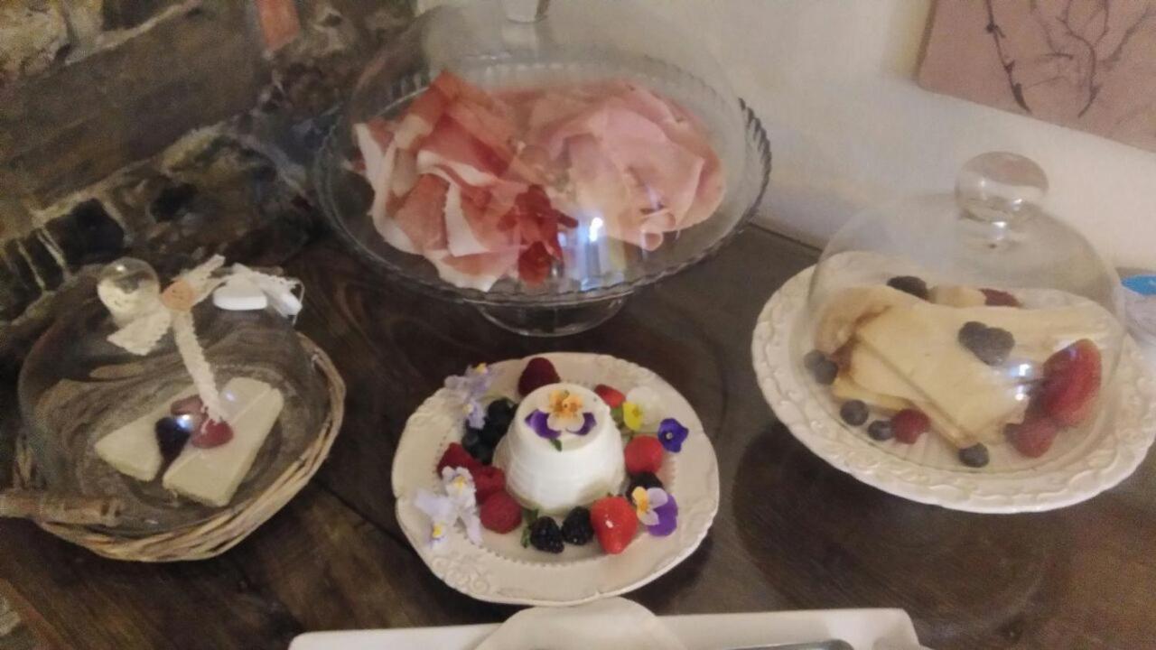 Bed And Breakfast Papillon Perledo Bagian luar foto