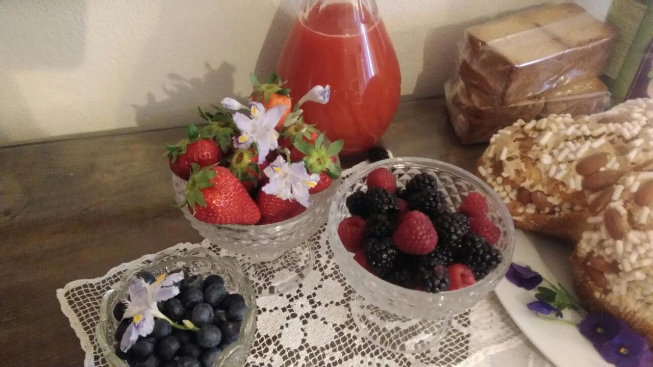 Bed And Breakfast Papillon Perledo Bagian luar foto